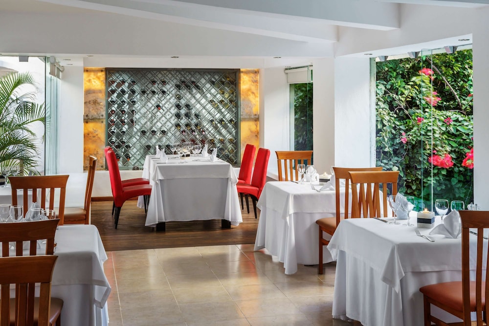 The Reef Playacar Resort and Spa Optional All Inclusive 33/50