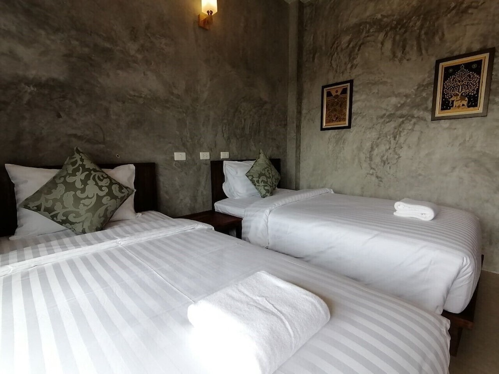 STANDARD, TWIN BEDS