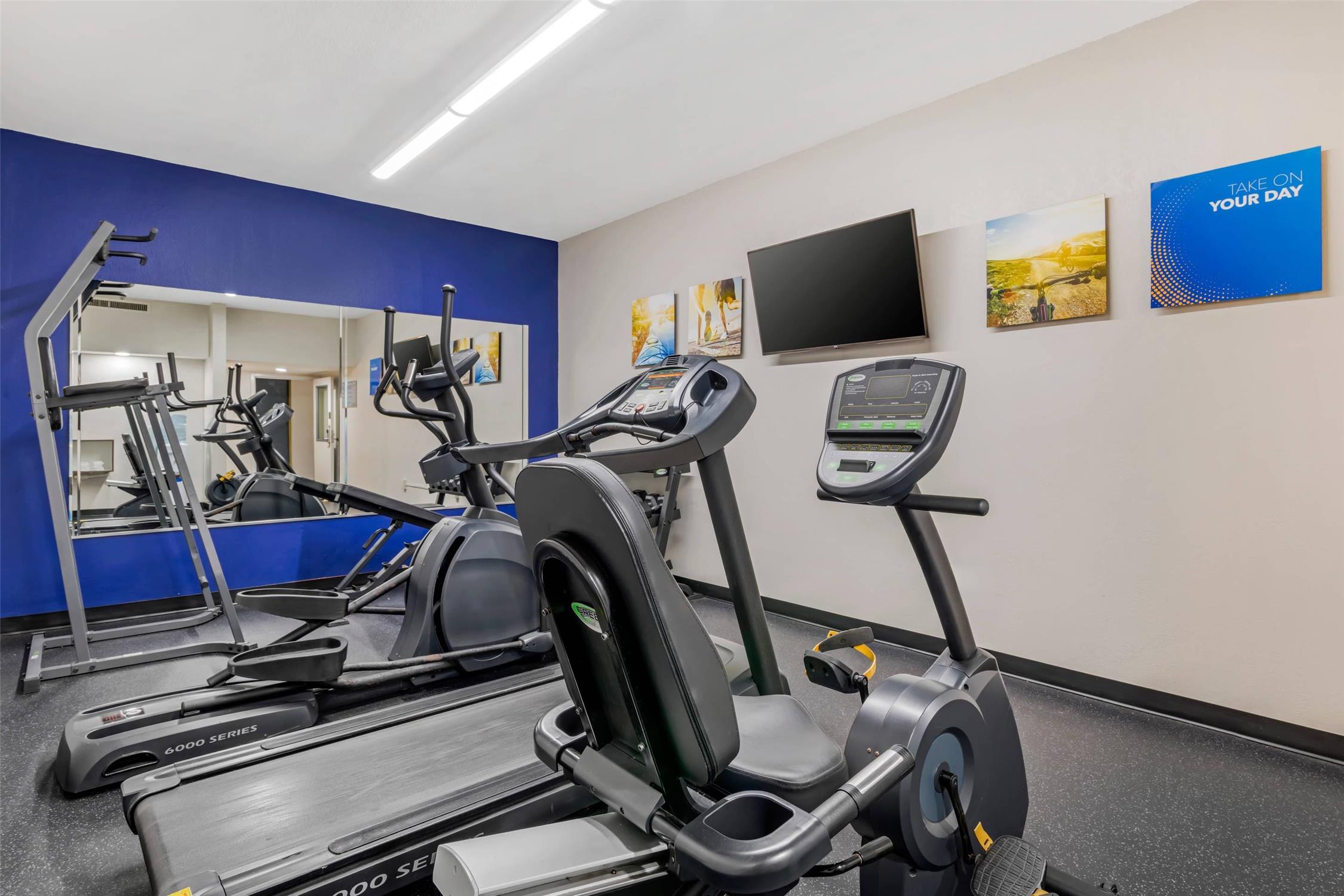 Comfort Inn & Suites Clemson - University Area 25/49