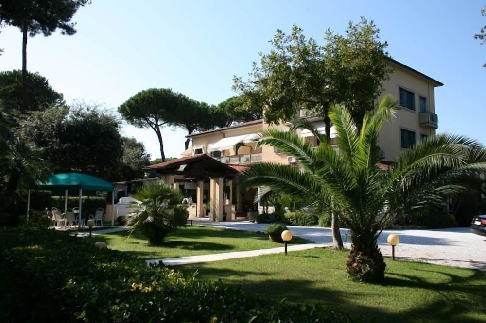Hotel Verdemare 36/52