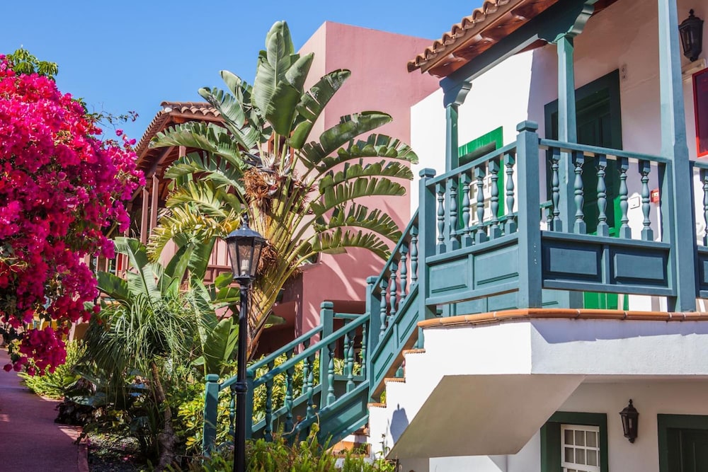 Apartamentos Oasis San Antonio 4/53