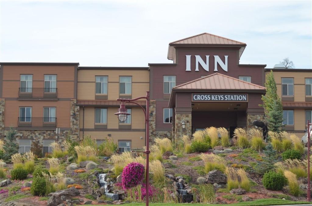 The Inn at Cross Keys Station 4/48