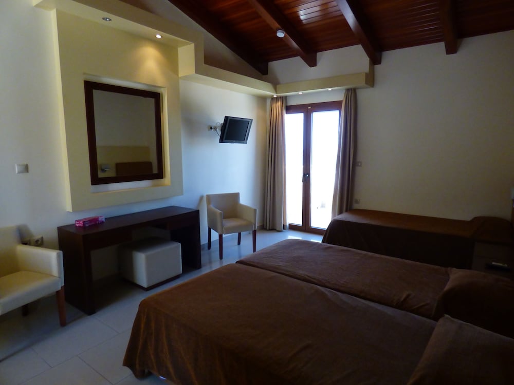 Lemnos Village Resort Hotel 22/71