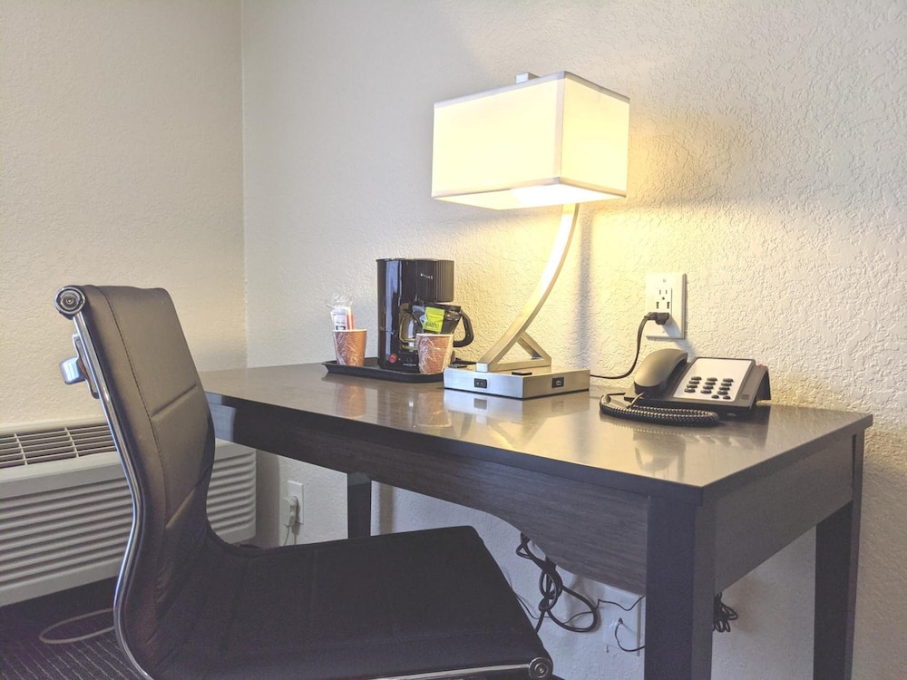 Quality Inn & Suites South San Jose / Morgan Hill 20/42