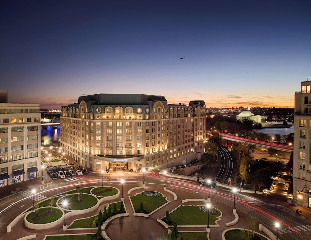 Salamander Washington DC (ex Mandarin Oriental Washington DC) 3/69