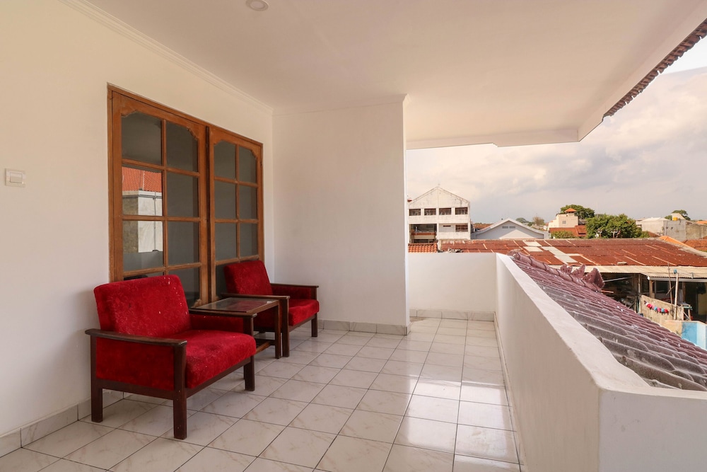OYO 1384 Pulau Bali Hotel 24/29