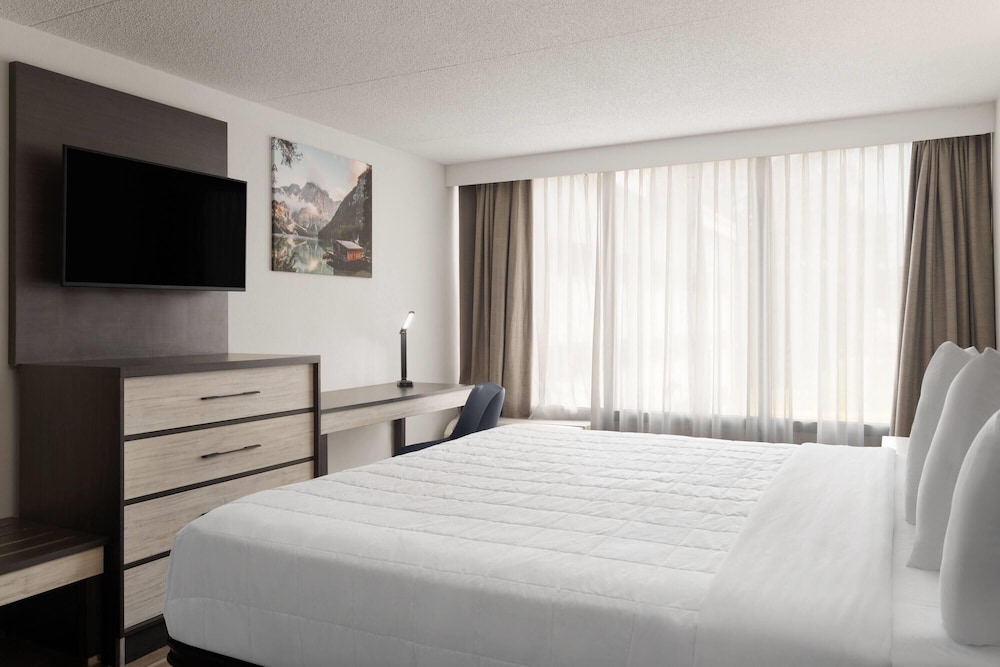 Baymont by Wyndham Williamsburg I-64 20/51