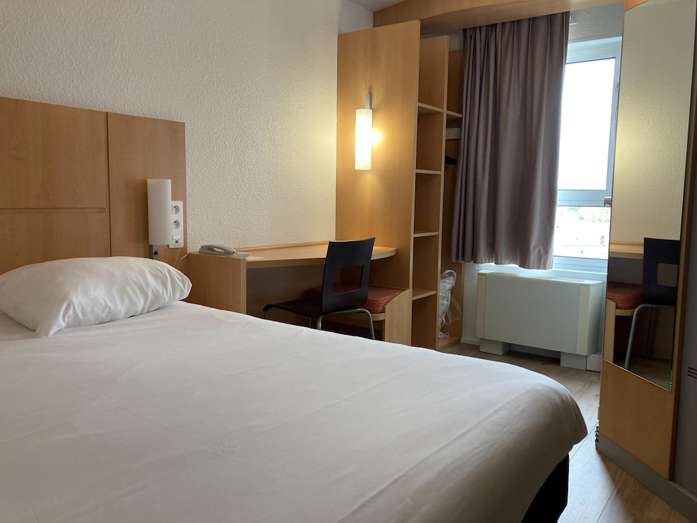 STANDARD, DOUBLE BED