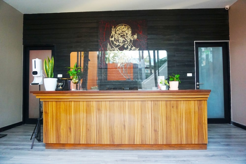 THE SIGNATURE PHUKET RESORT AND RESTAURANT 6/70