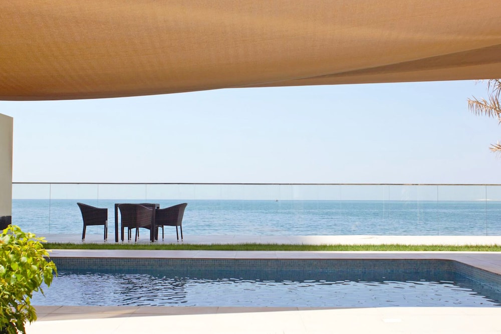 Aqua Vista Bahrain 51/54