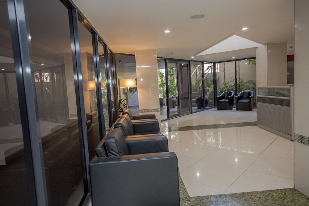 Ela Beach Hotel And Apartments 27/32