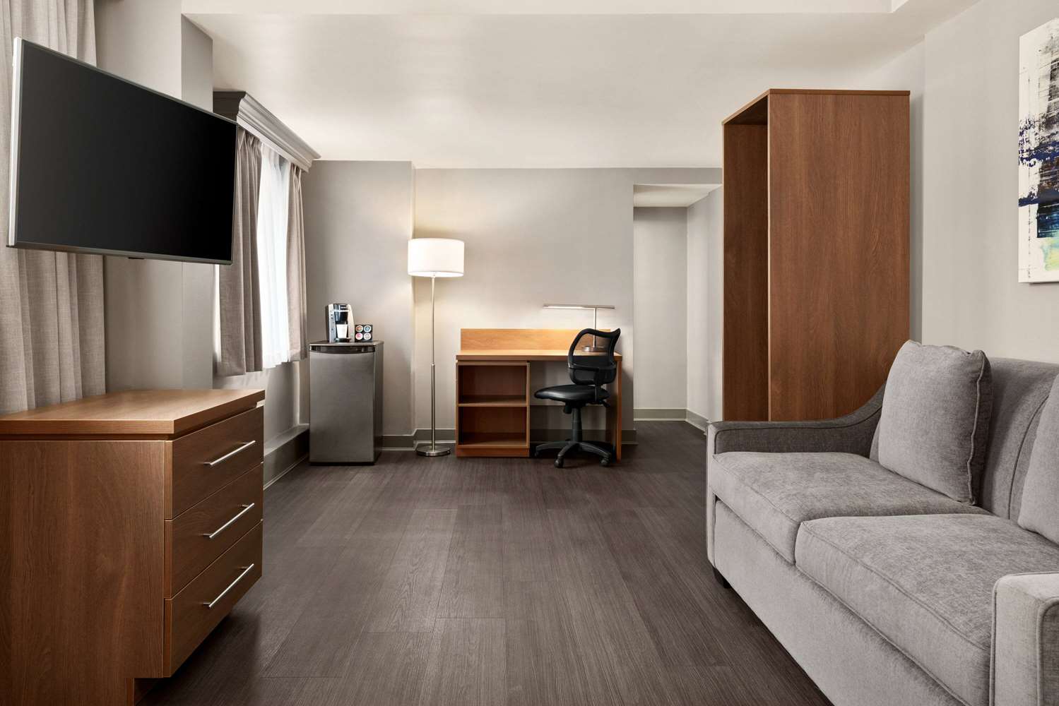Days Inn By Wyndham Vancouver Downtown 18/32