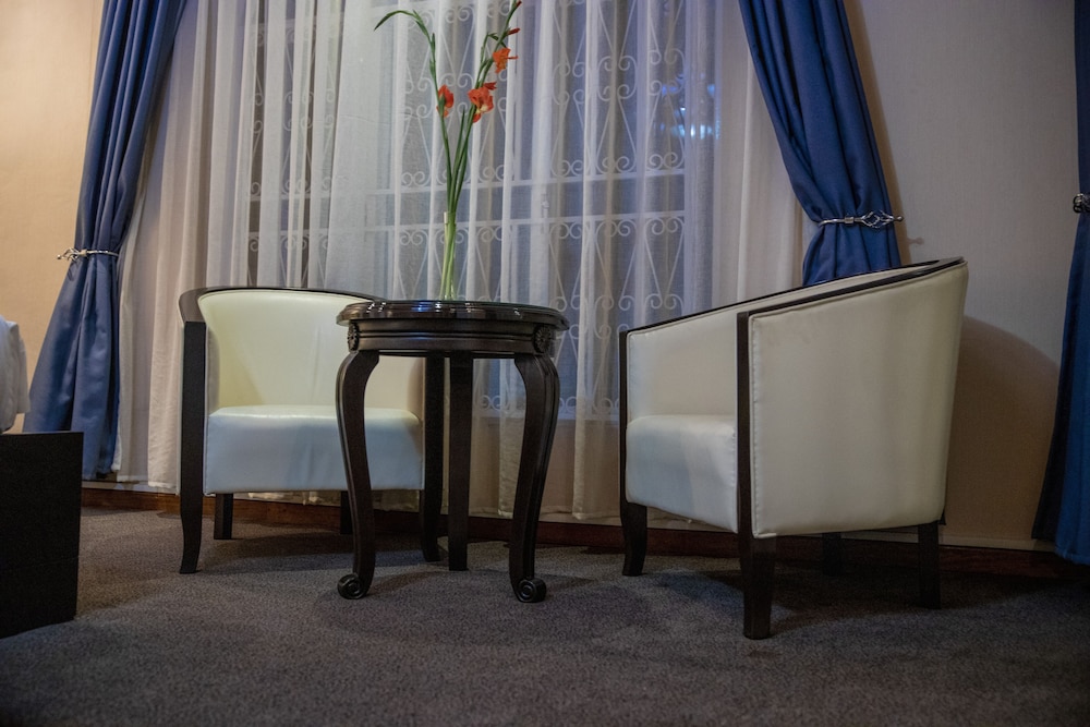 Villa Asimba 39/50