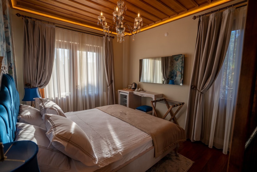 Cunda Baradiel Hotel 11/50
