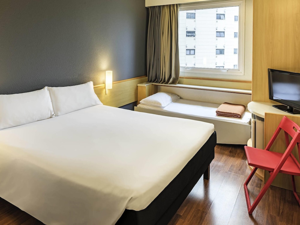 Ibis Santo Andre 7/36