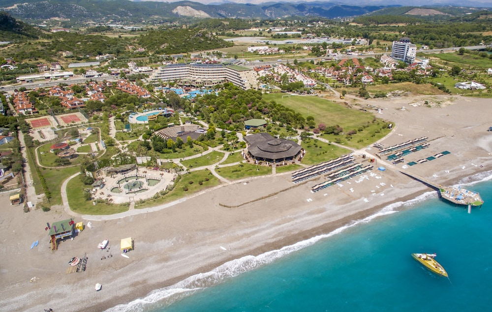 Armas Pemar Beach 6/60