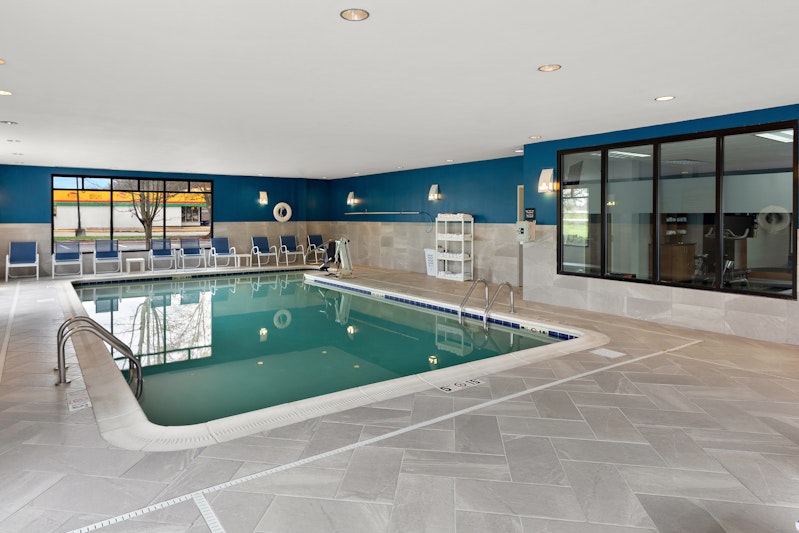 Hampton Inn Bridgeport/Clarksburg 23/42
