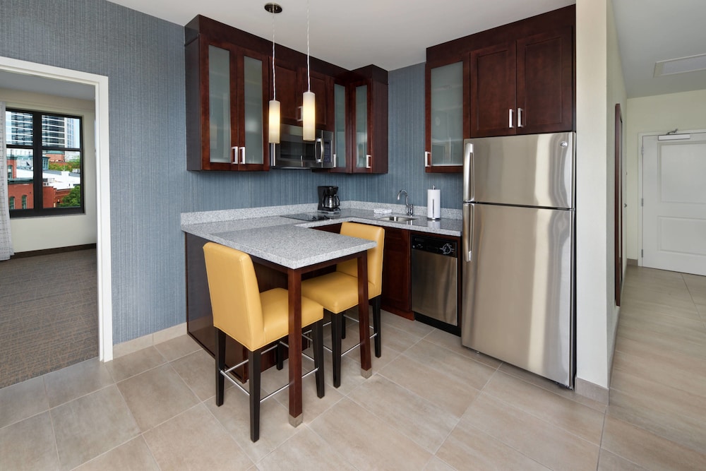 Residence Inn By Marriott Richmond Downtown 34/46