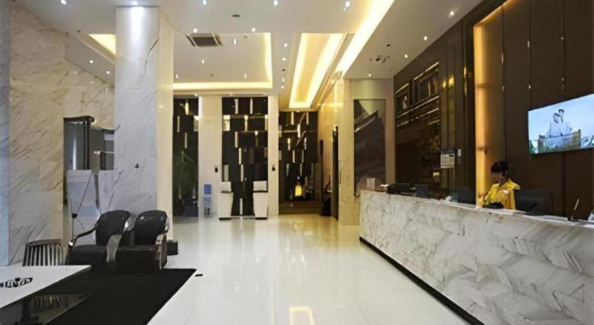 City Comfort Inn (Maoming Xuefu) 12/47