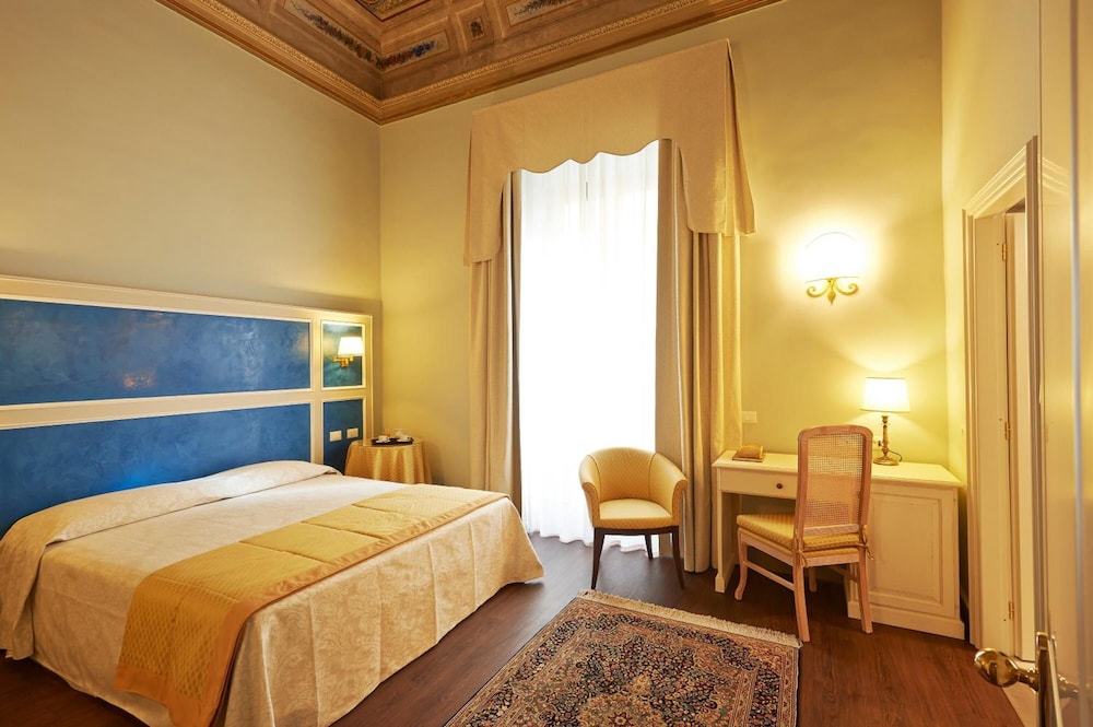Hotel Firenze Capitale 7/22