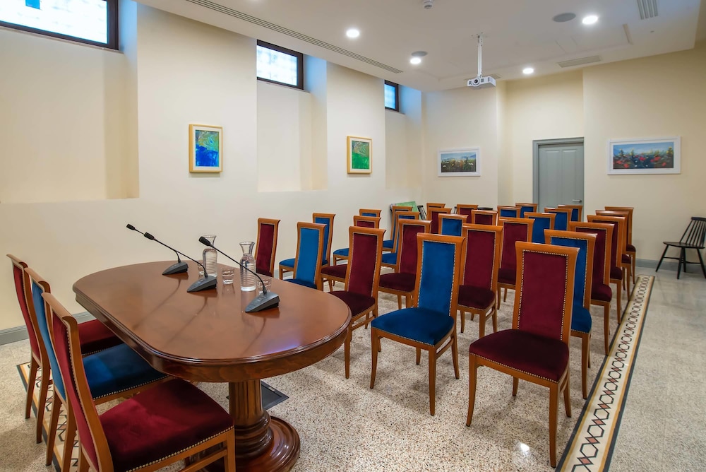 Albergo Etico Roma 39/50