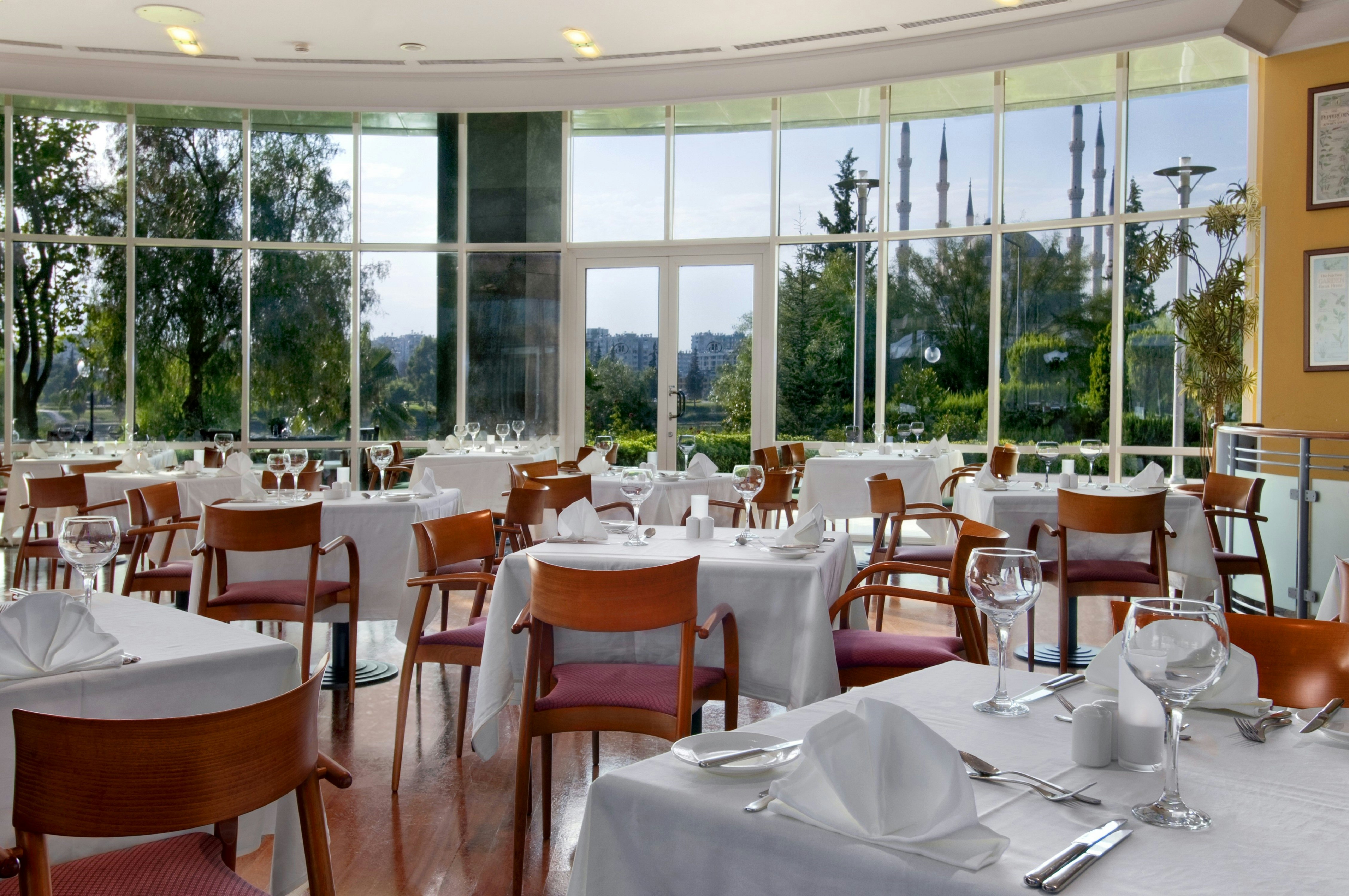 Adana HiltonSA 56/83