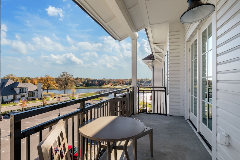The Inn At Meadowbrook 31/50