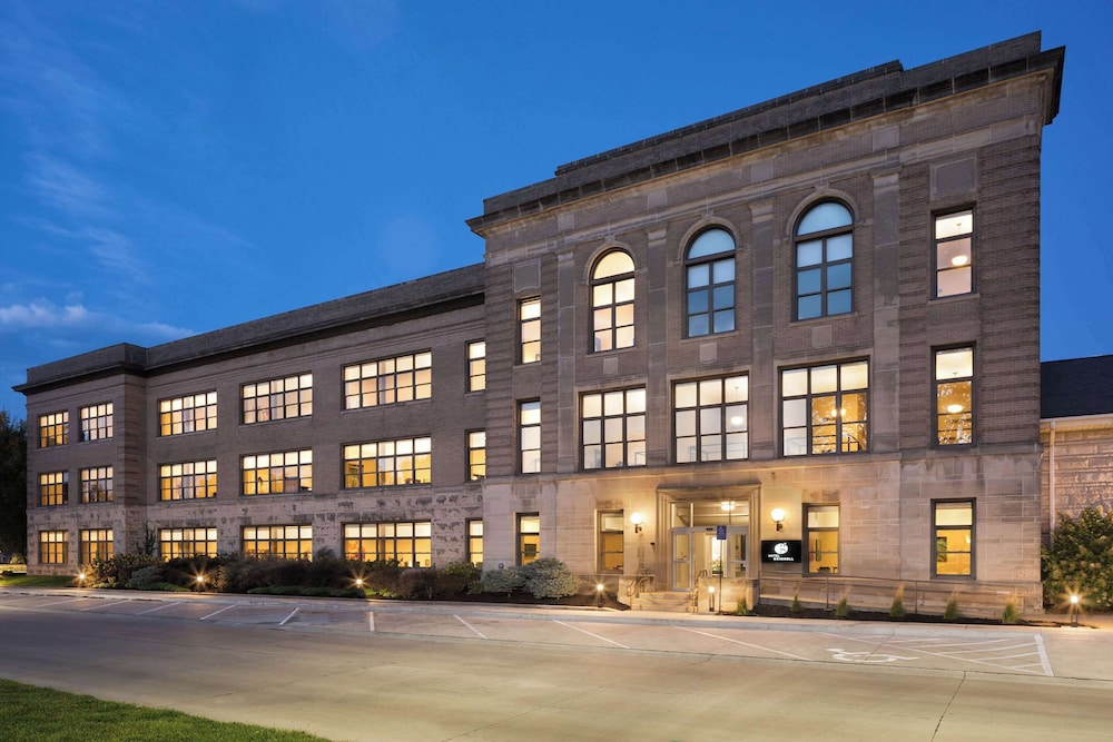 Hotel Grinnell, an Ascend Collection Hotel 1/50