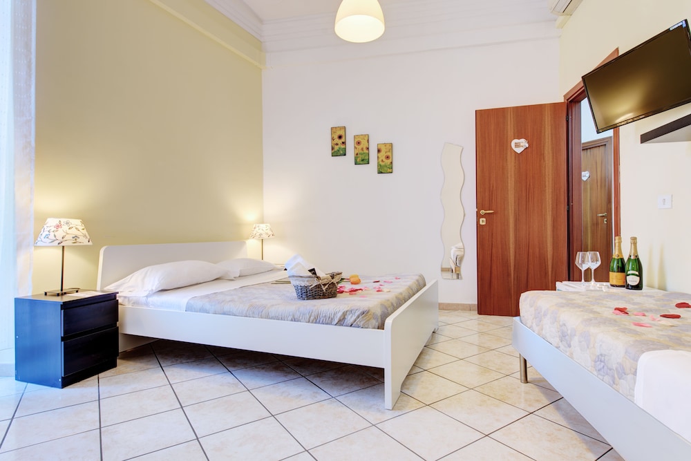 5 BEDROOMS, BASIC, APARTMENT, CITY VIEW