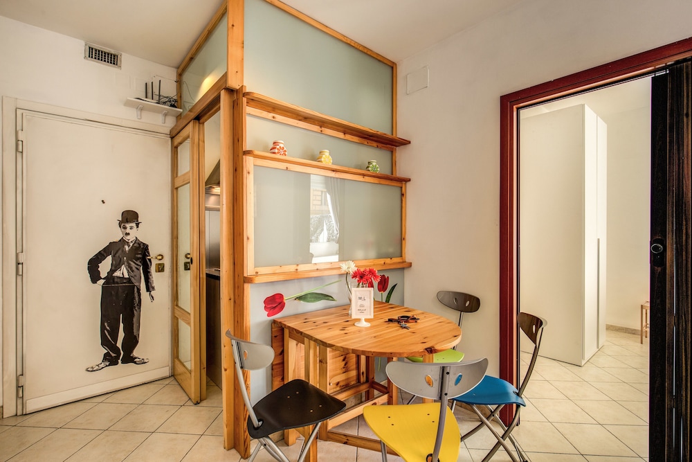 M&L Apartment - case vacanze a Roma 50/50