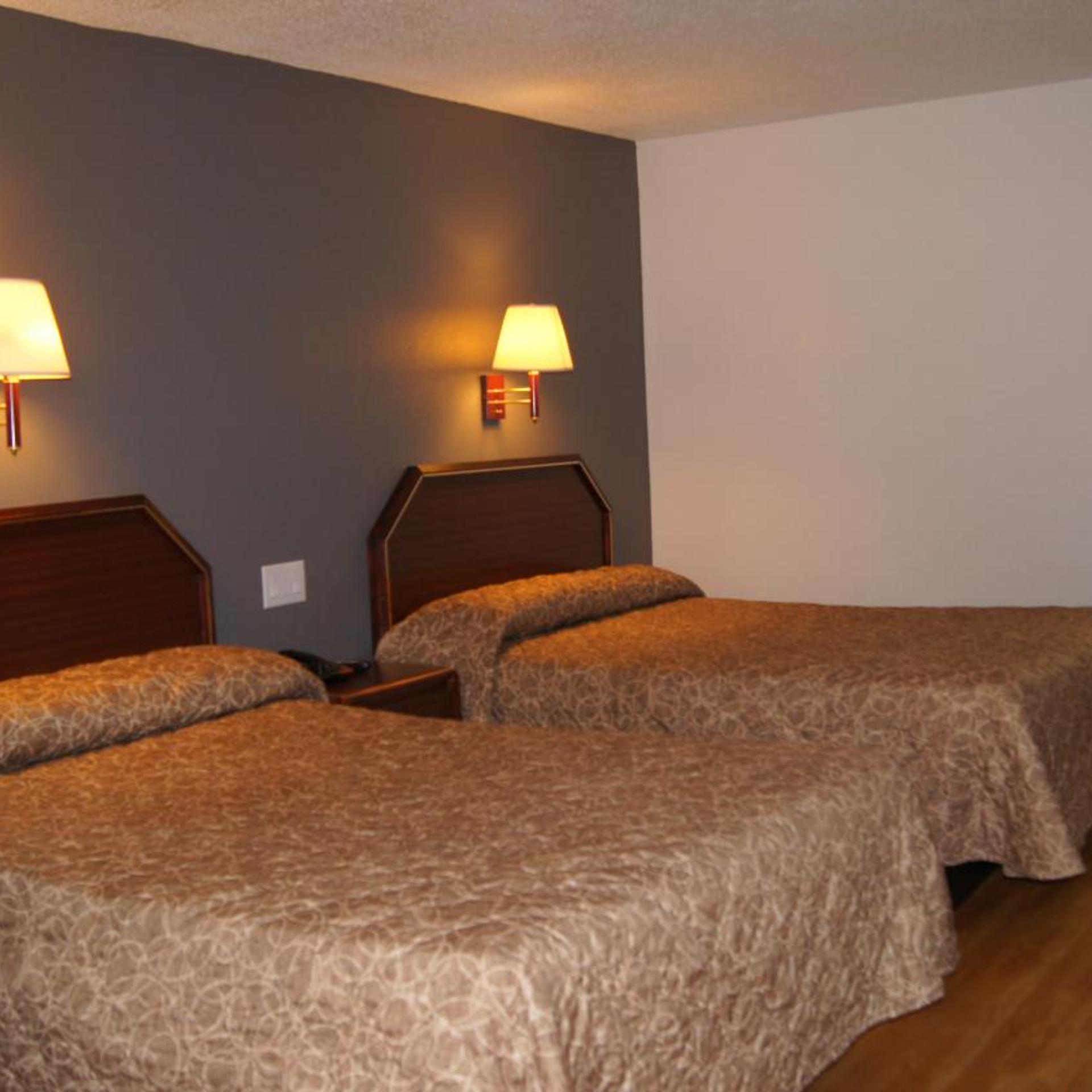Executive Inn 26/36