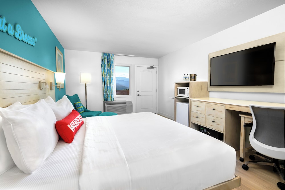 ROOM, KING BED, ACCESSIBLE