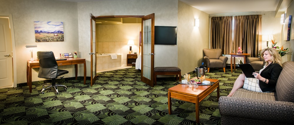 Deerfoot Inn Casino 41/70