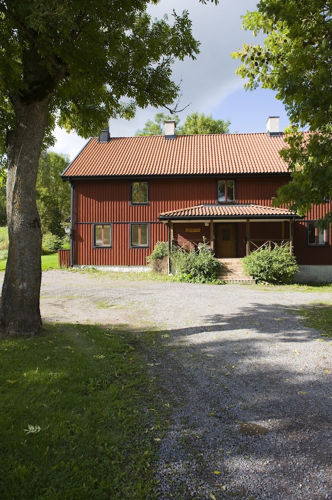 Husby Säteri 1/55