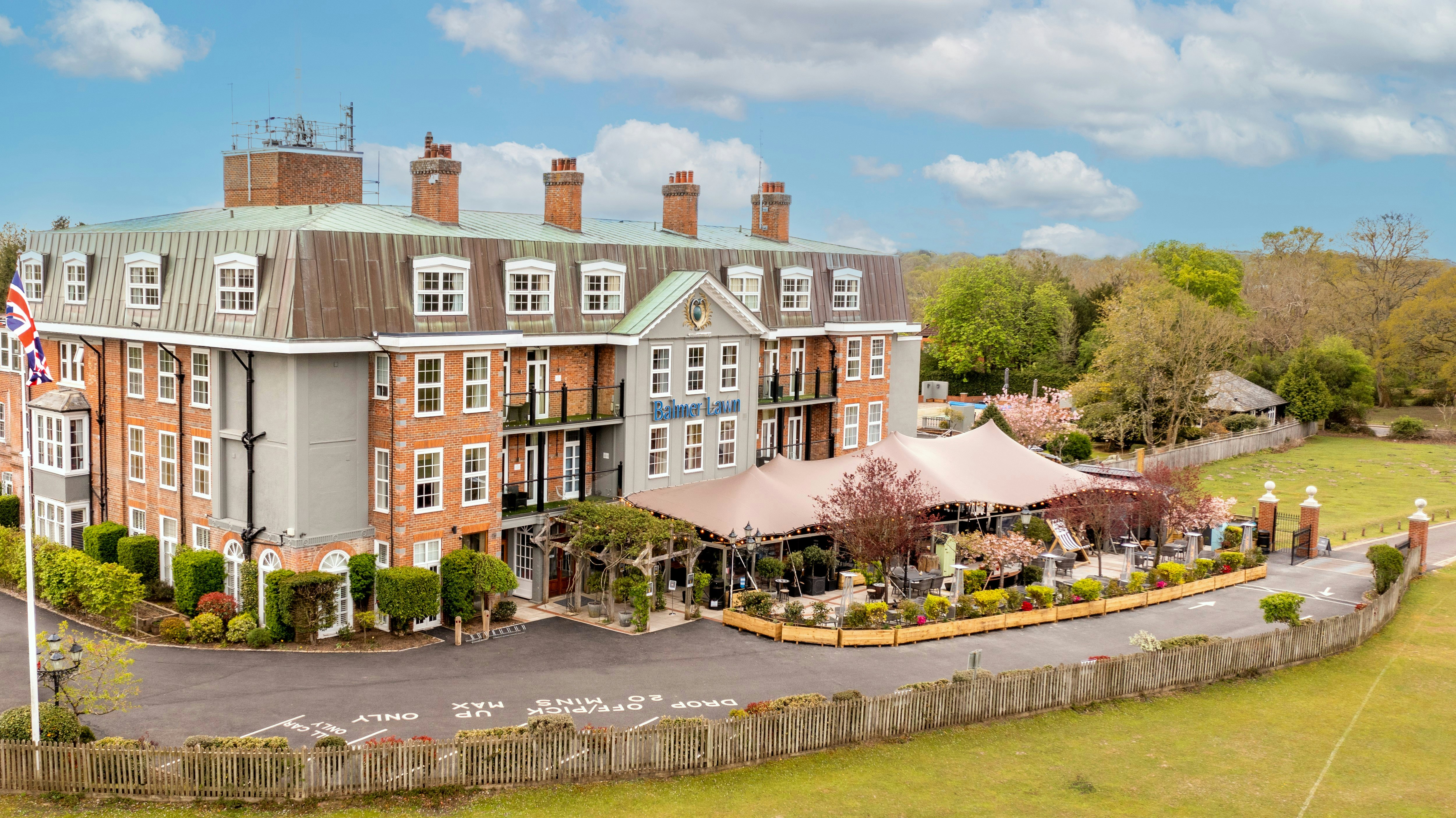 Balmer Lawn Hotel 3/26