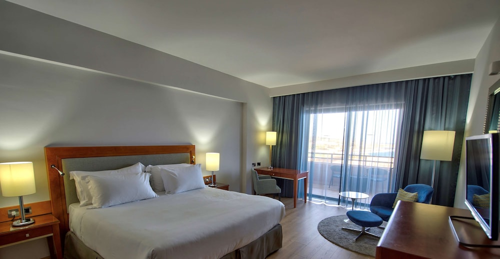 Radisson Blu Resort Malta St Julians 15/50