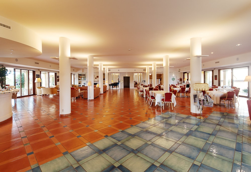 Hotel Santa Gilla 58/66