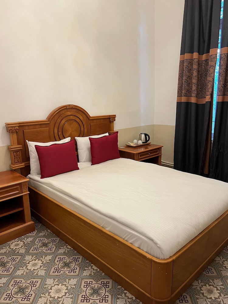 Laden Palas Hotel 12/50
