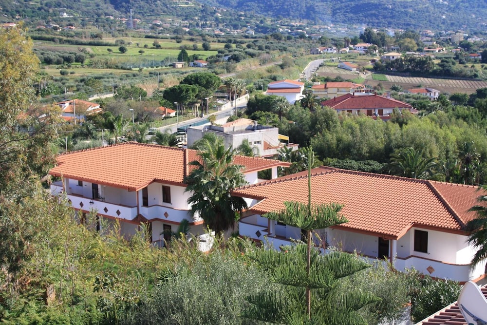 Residence Hotel La Taverna 37/50