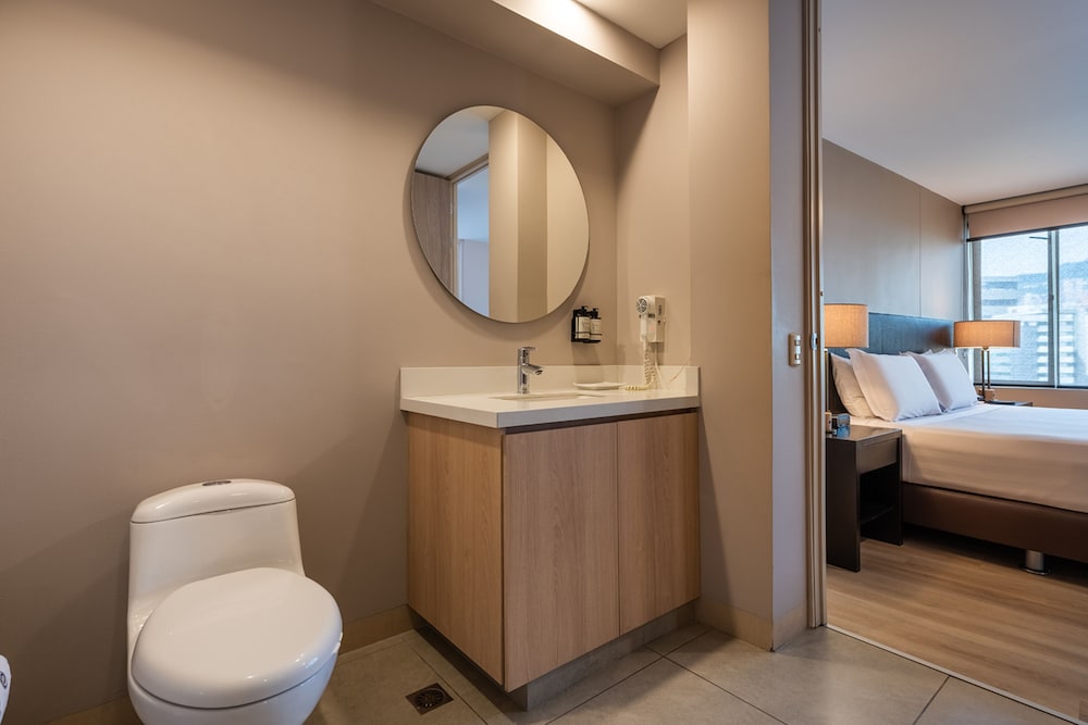 Estelar Medellin Apartaments 47/49