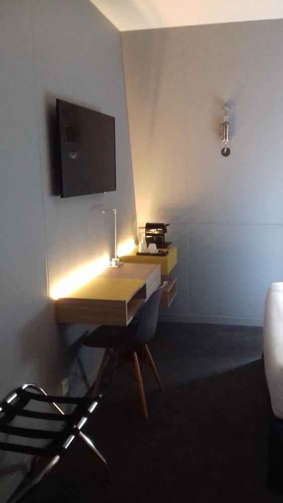 ibis Styles Bourg La Reine 42/50