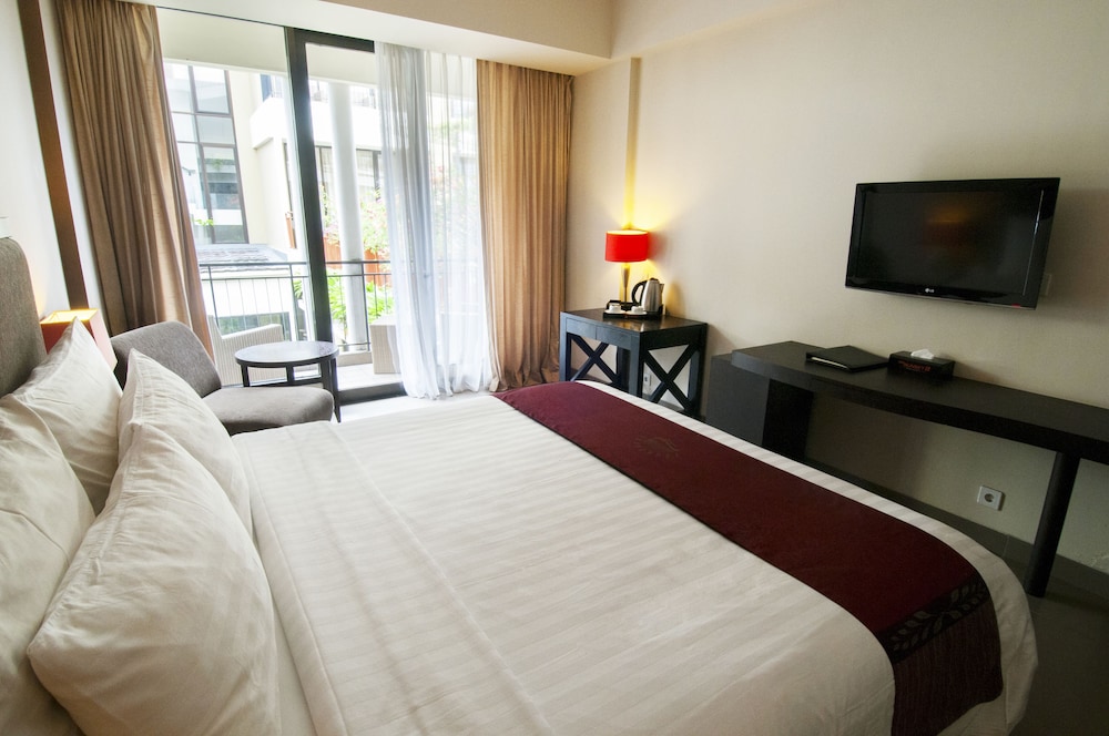 100 Sunset Hotel Kuta 22/66