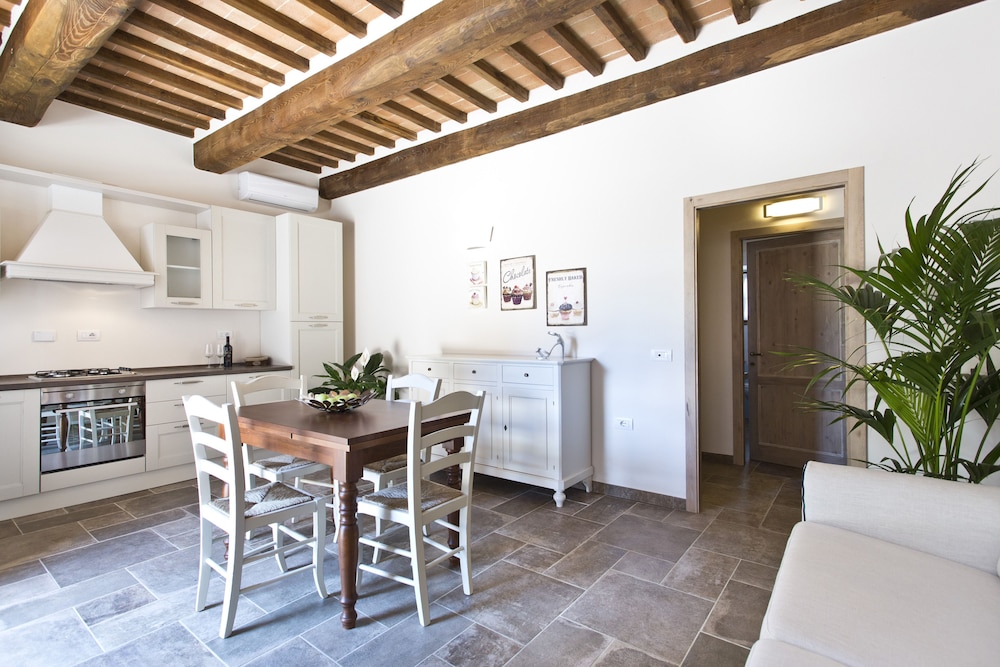 Agriturismo San Galgano 35/50