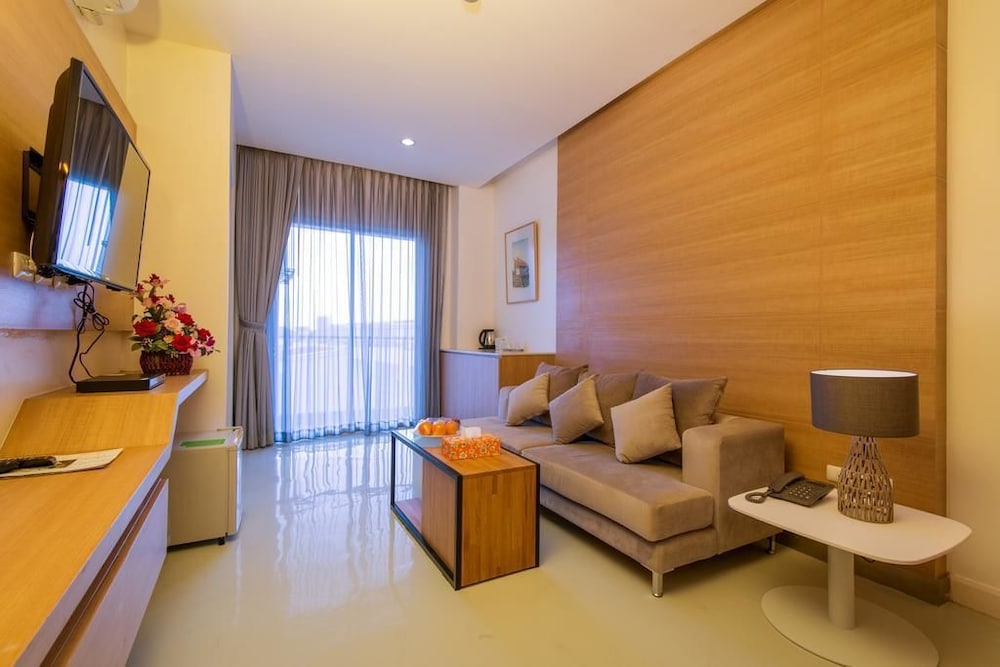 KORAPURA RESORT 30/48