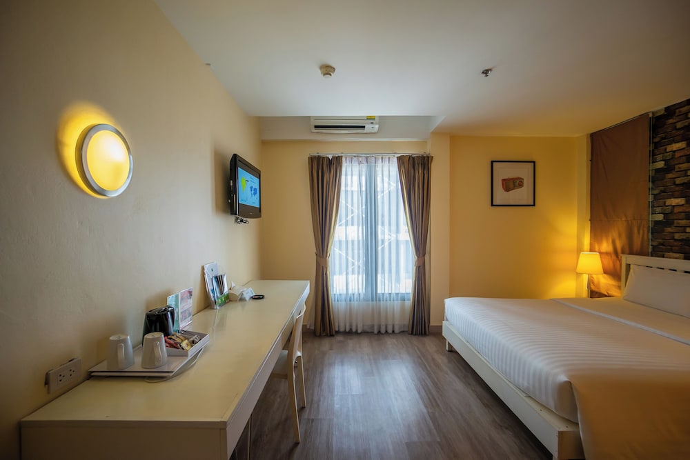 Ibis Styles Chiang Mai 10/44