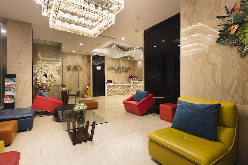 Aaron Hotel 52/69