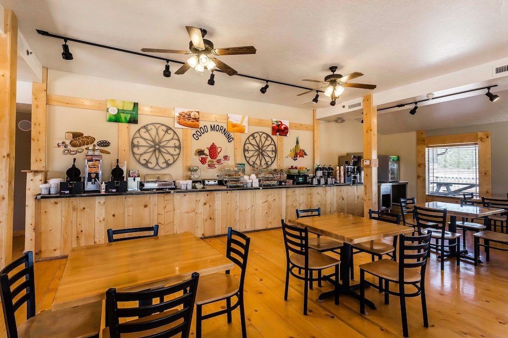 Quality Inn Panguitch near Bryce Canyon 16/25