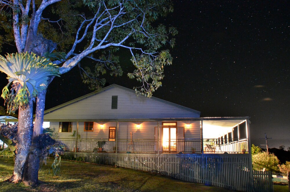 AMAMOOR LODGE 2/63