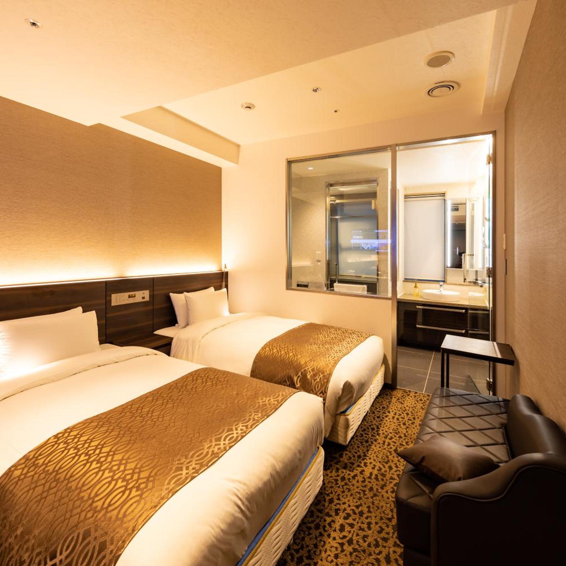 Standard, Twin Beds