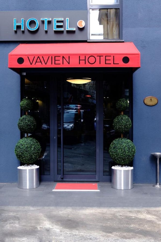 VAVIEN HOTEL 3/30
